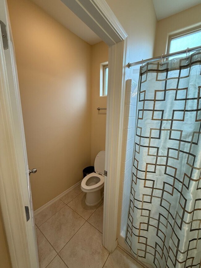Building Photo - Fully Furnished POOL Home in Araby Crossing