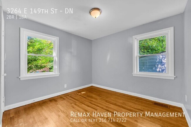 Building Photo - 3264 E 149th St