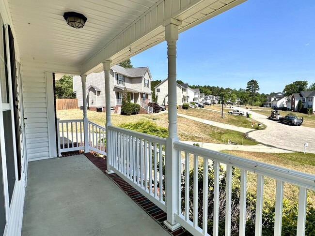 Building Photo - 284 Briarwood Pl