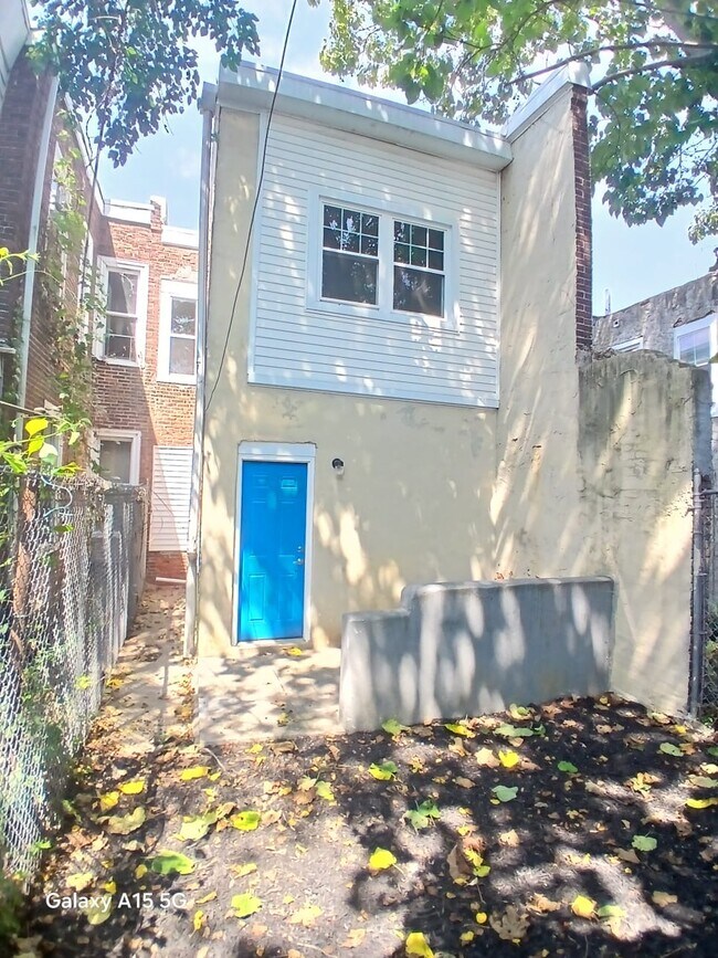 Building Photo - 50 Reger St