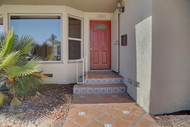 Building Photo - Stunning single-story corner lot home within walking distance of SDSU.
