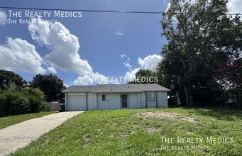 Building Photo - 2144 E Parkton Dr