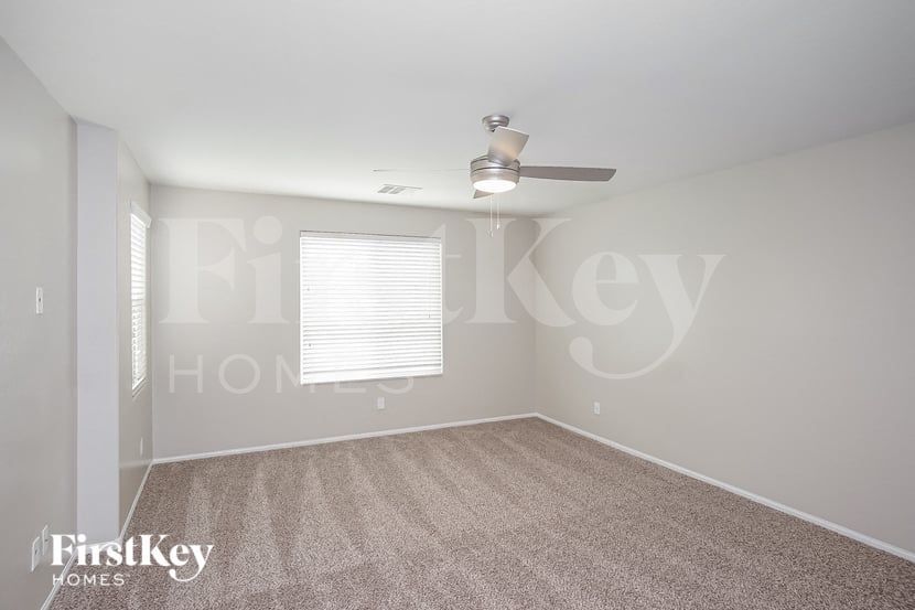 Building Photo - 8149 Begonia Blush Dr