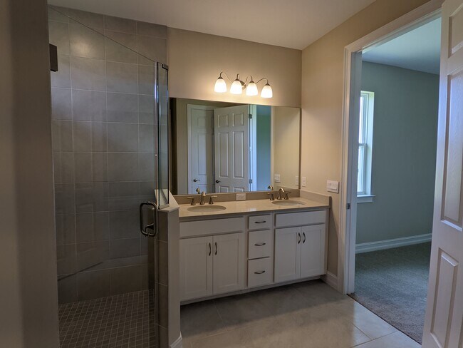 Building Photo - 636 IBIZA Loop