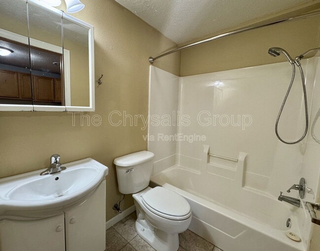 Building Photo - 704 W Superior St