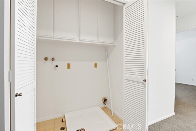 Building Photo - 53 Goldenrod