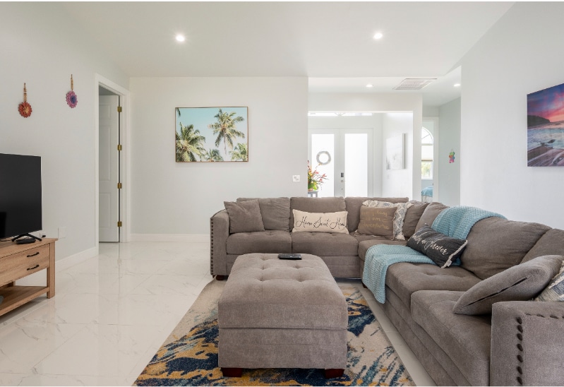 Building Photo - 8357 Tahiti Rd