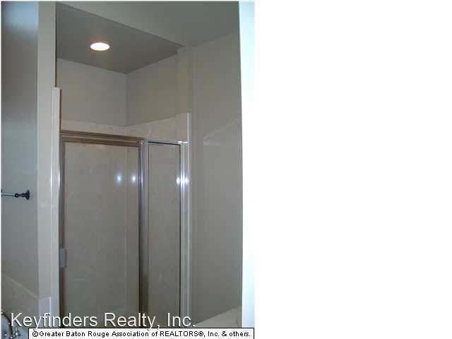 Building Photo - 4 br, 3 bath House - 8556 Glenfield Drive