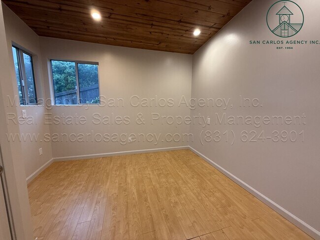 Building Photo - Two Bedroom Carmel Highlands Enclave with Ocean Views