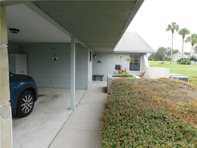 Building Photo - 741 E Hartford St