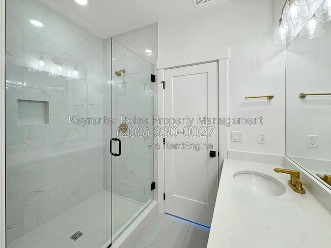 Building Photo - 281 S City Lgts Ln