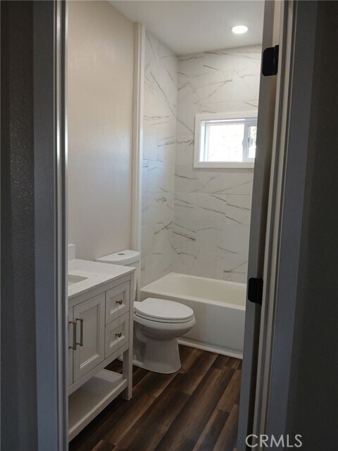 Building Photo - 14014 Creston Rd