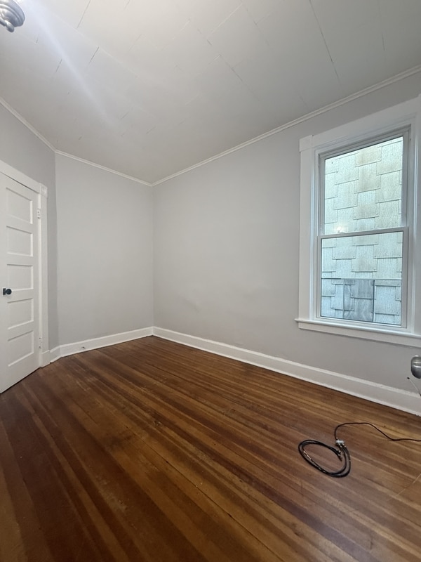 Building Photo - 597 2nd St