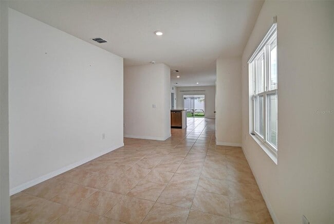 Building Photo - 2321 Tay Wes Dr