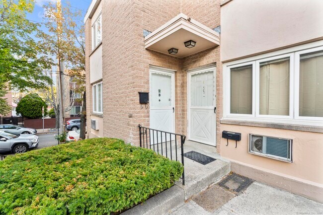 Primary Photo - 120 Wooster St
