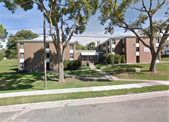Primary Photo - 970 Union St