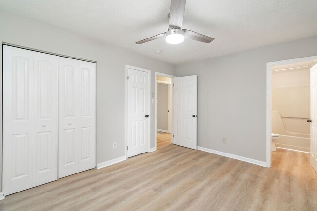 Building Photo - 5712 Walden Woods Ct NW