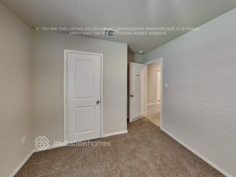 Building Photo - 4330 Rapids Way