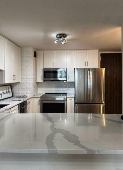 Kitchen - 1636 N Wells St