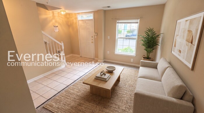 Building Photo - 21803 Flanders Ct