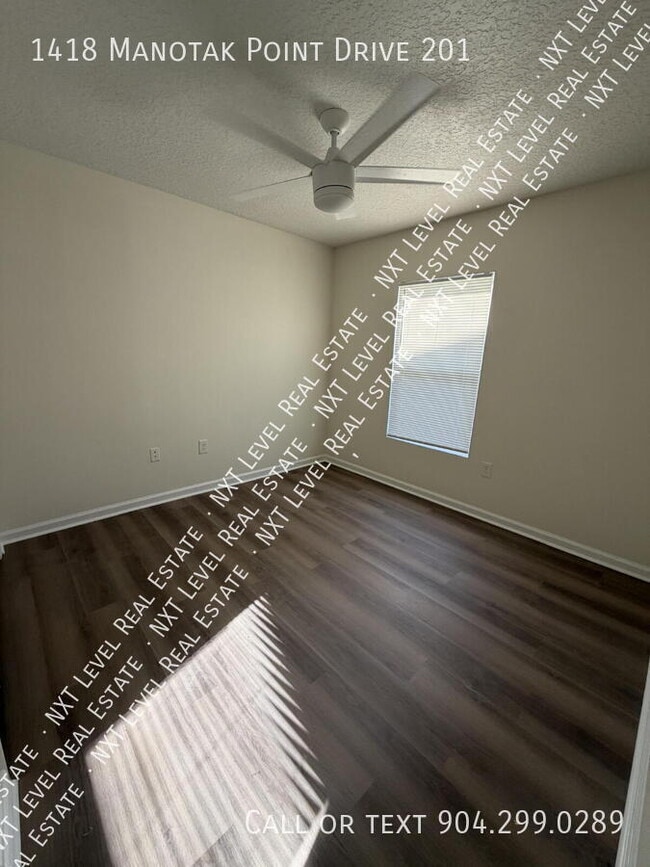 Building Photo - 1418 Manotak Point Dr