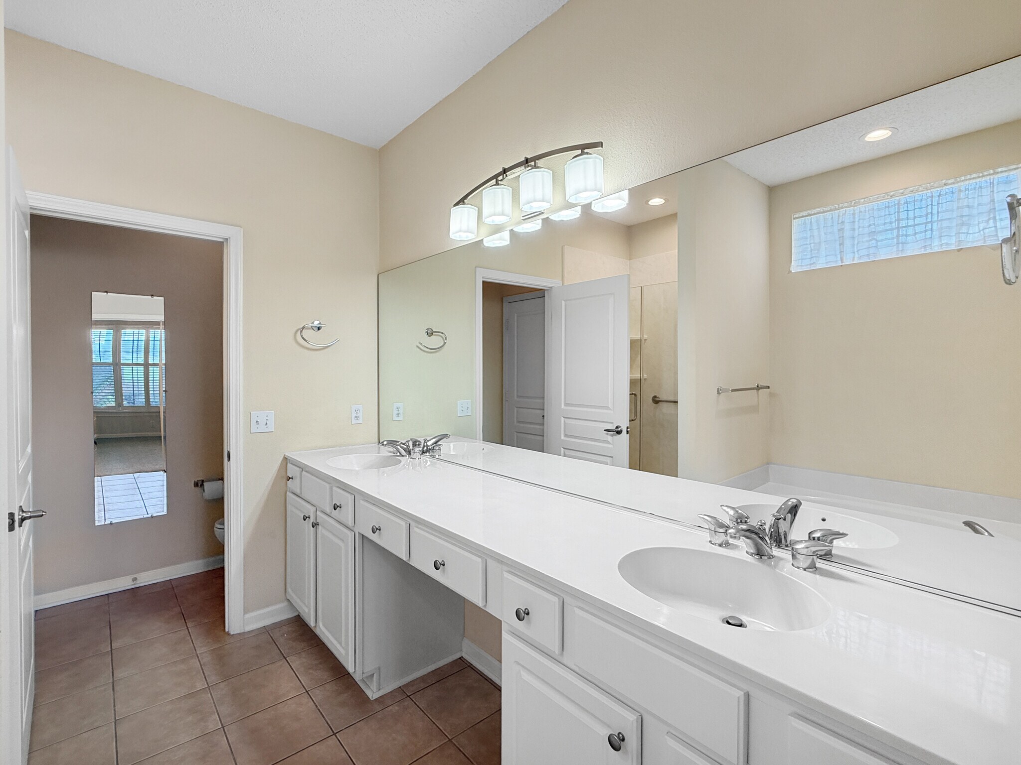 Building Photo - 7 Tallow Dr