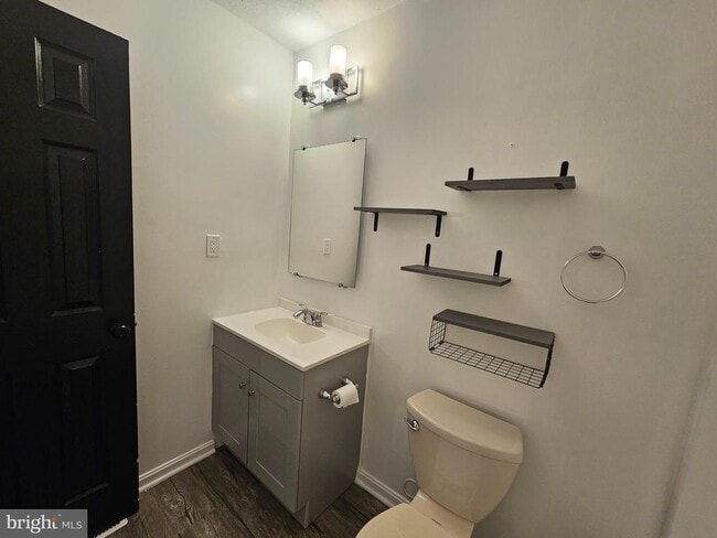 Building Photo - 730 Ox Bow Ln