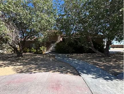 Building Photo - 9653 Denhart Ave