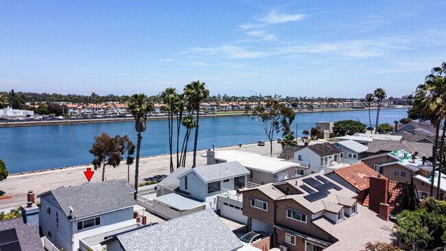 Building Photo - AVAILABLE NOW!!  WATERFRONT HOME ON MARINE...