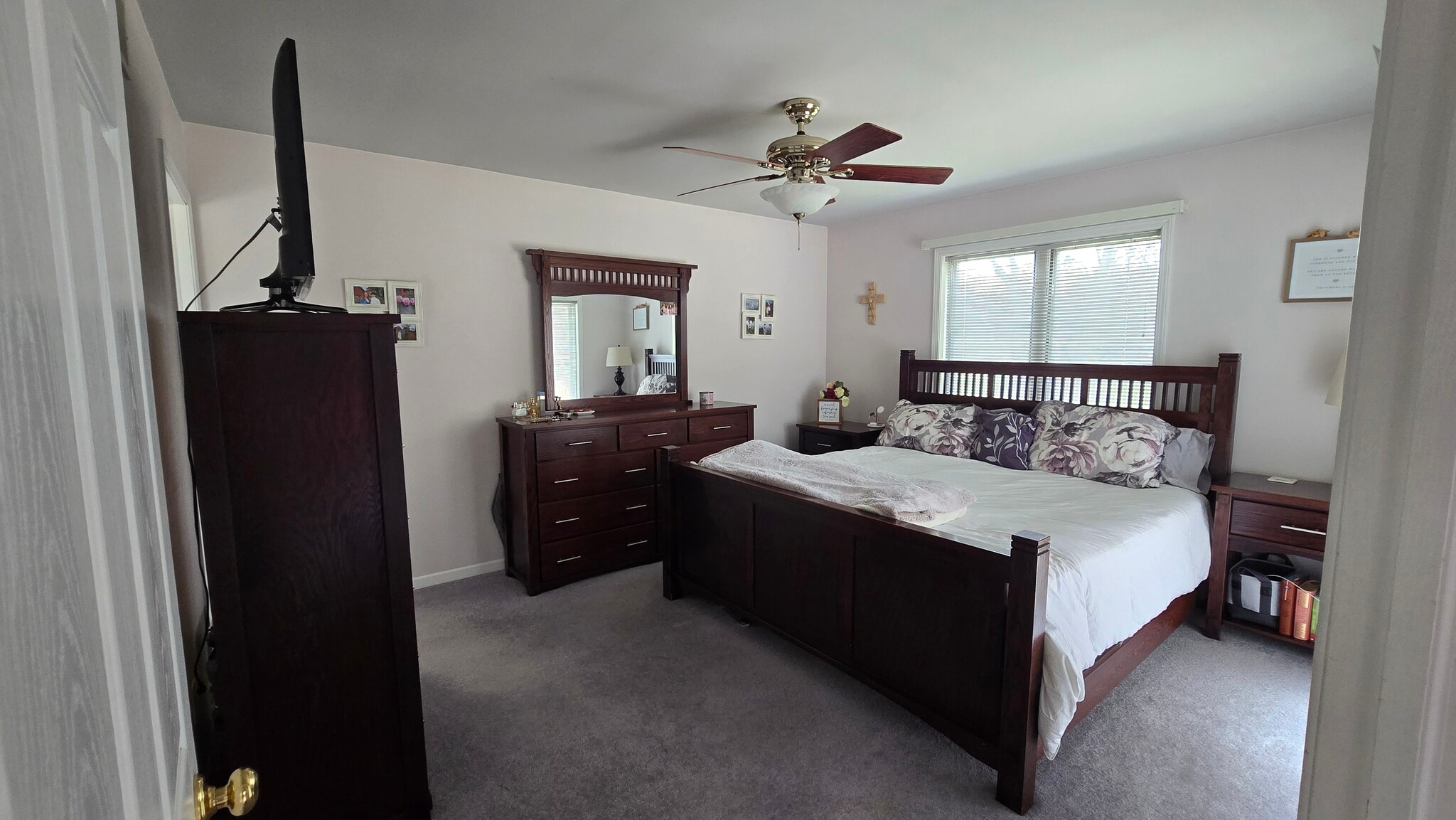 Building Photo - W162N11659 Park Ave