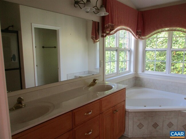 Building Photo - 3419 Turnberry Cir