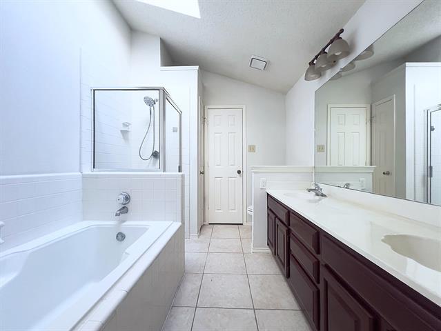 Building Photo - 1505 Shalain Dr