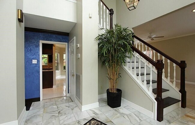 Building Photo - 23035 Lanham Dr