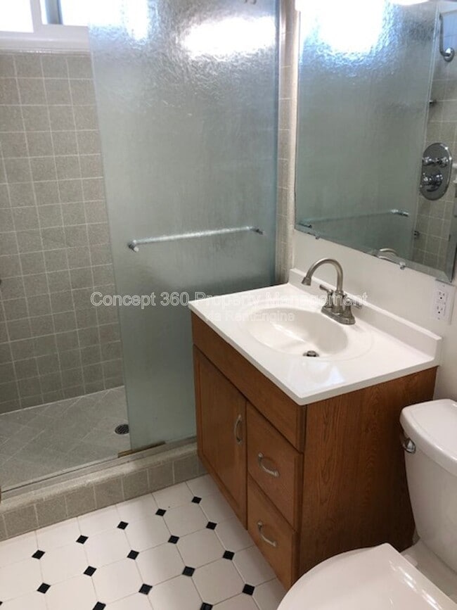 Building Photo - 20935 Conradi Ave