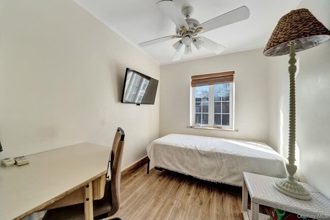 Building Photo - 1701 Burnett St