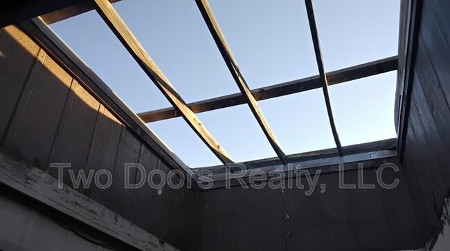 Building Photo - 7110 NW 30th Terrace