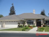 Building Photo - Spacious 4 Bed / 2 Bath Home in HOA Community with Gardening Included