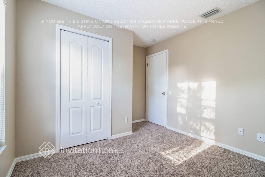 Building Photo - 12521 Dawn Vista Dr