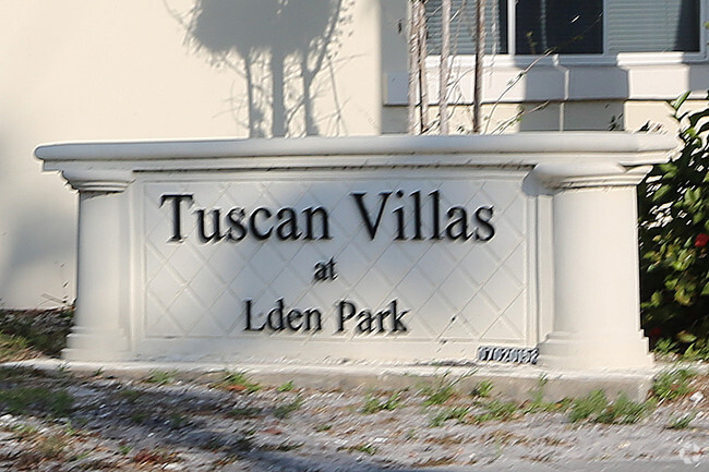 Pylon Sign - Tuscan Villas