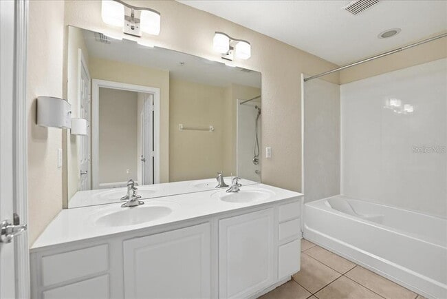 Building Photo - 2837 Villafuerte Point