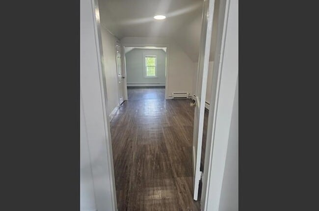 Building Photo - 304 Wood St