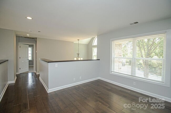 Building Photo - 14401 Widgeon Ct