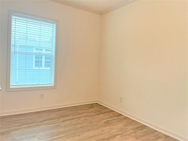 Building Photo - 5473 Bahia Wy