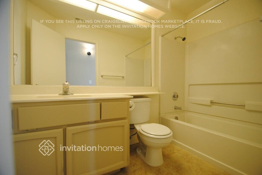 Building Photo - 8101 Bonelli Ct