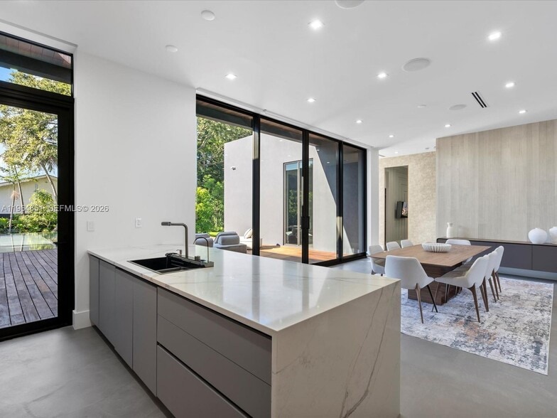 Building Photo - 871 NE 83rd St