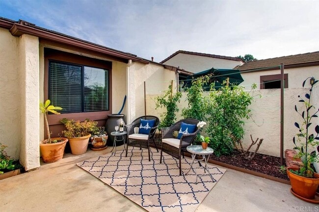 Building Photo - Spacious 2-Bedroom Home with 2-Car Garage in Escondido – Available for Pre-Lease Now!