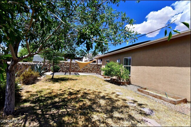 Building Photo - 5810 Redstone Mesa Ct