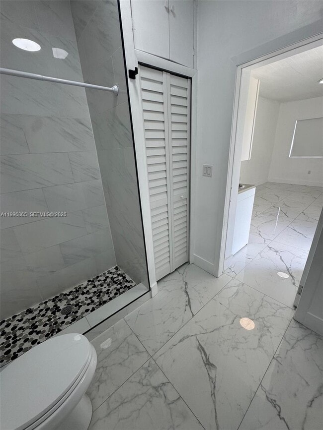 Building Photo - 1011 NW 145th St