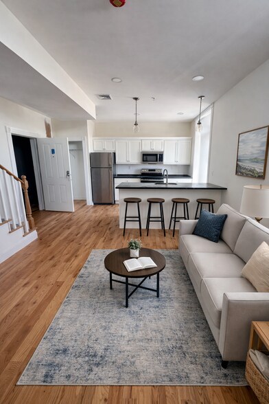 Virtually Staged - 157 Green St