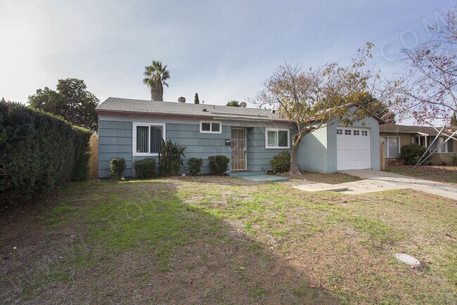 Building Photo - *OPEN HOUSE: 5/31 3-4PM*  3 Br House with ...